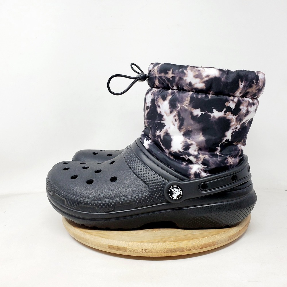 Crocs Boots Womens 7 Neo Puff Classic Lined Black Tie Dye Rubber Pull On Shoes